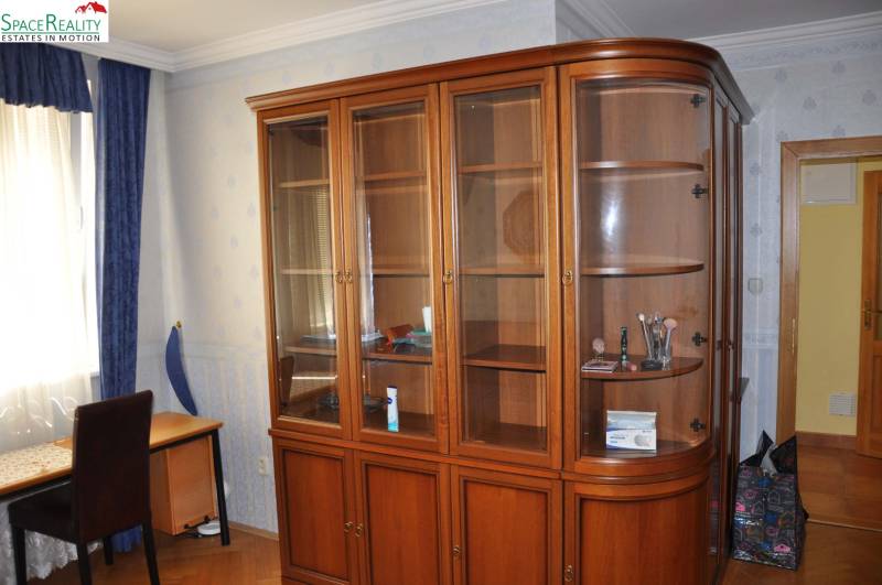 Hosťovslá izba 02.jpg